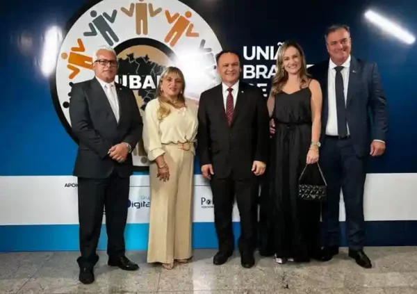 Prefeito Emerson Toledo de Cambira assume Presidência Estadual da União Brasileira de Apoio dos Municípios (UBAM)
