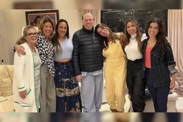 Silvio Santos distribui R$ 100 milhões para cada filha