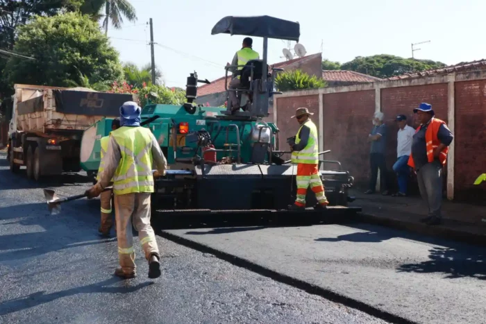 Prefeitura de Arapongas avança com novos serviços de recape asfáltico