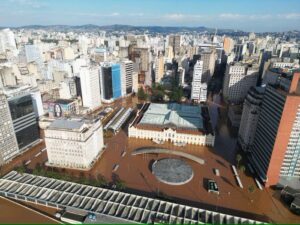 Guaíba sobe quase meio metro em 24 horas e chega a 5,20 m
