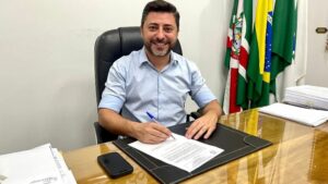 Lauro Junior defende “projetos estruturantes” em Jandaia do Sul
