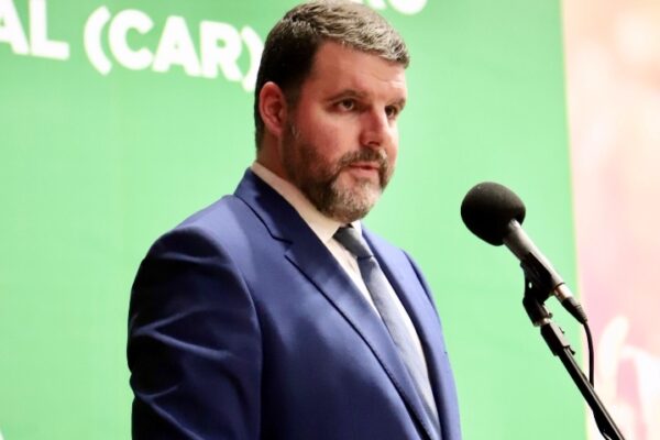 Devolver a MP do fim do mundo é a melhor saída, diz Lupion
