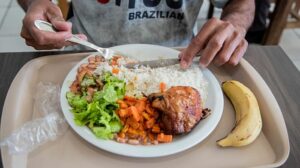 Em 2 anos, Restaurante Popular de Apucarana serviu 150 mil refeições