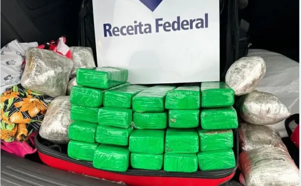 Receita Federal apreende 15 kg de maconha e 8 kg de skunk em Arapongas