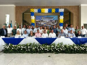 Reunião festiva celebra os 55 anos da AMUVI