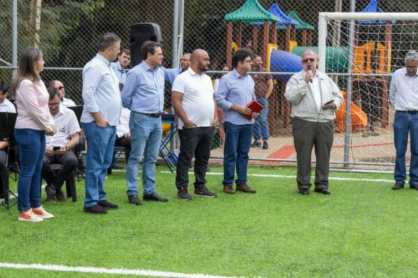 Junior da Femac entrega “Meu Campinho” para a região do Catuaí e Parigot de Souza em Apucarana