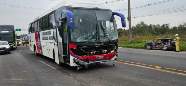 Ônibus da Prefeitura de Apucarana se envolve em acidente com morte