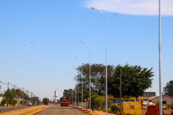 Duplicação da Rua Tico-Tico Rei recebe nova iluminação de Led