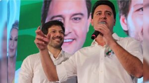 Ao lado de Ratinho Junior, Tiago Amaral lança candidatura a prefeito de Londrina