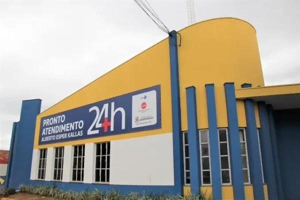 Homem tem moto levada por ladrões enquanto aguardava consulta na UPA de Arapongas
