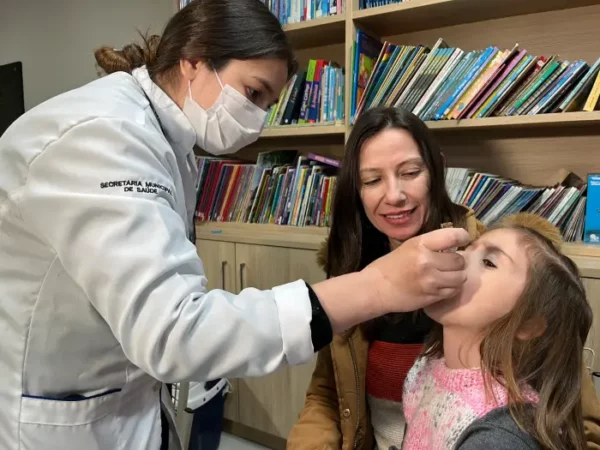 Com mais de 160 mil doses aplicadas, vacinação nas escolas é prorrogada