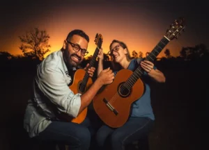Teatro Sesi Arapongas convida: show Moda Raiz, (26/09) às 19h30, Gratuito