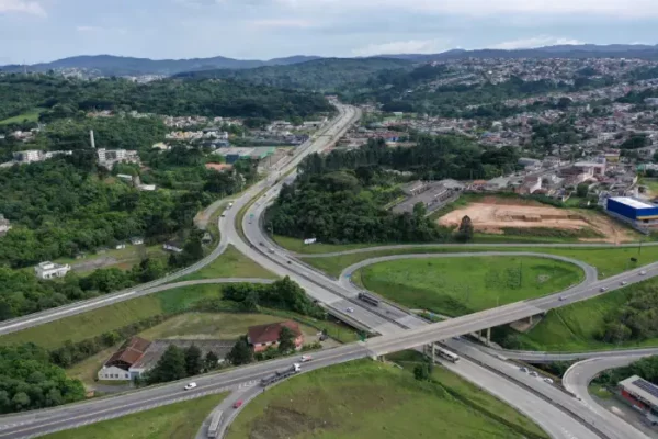 Nova Rodovia dos Minérios: duplicação transforma a vida de comerciantes e moradores