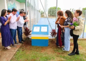 Entrega de revitalização da quadra “André Danelli” marca aniversário de Arapongas