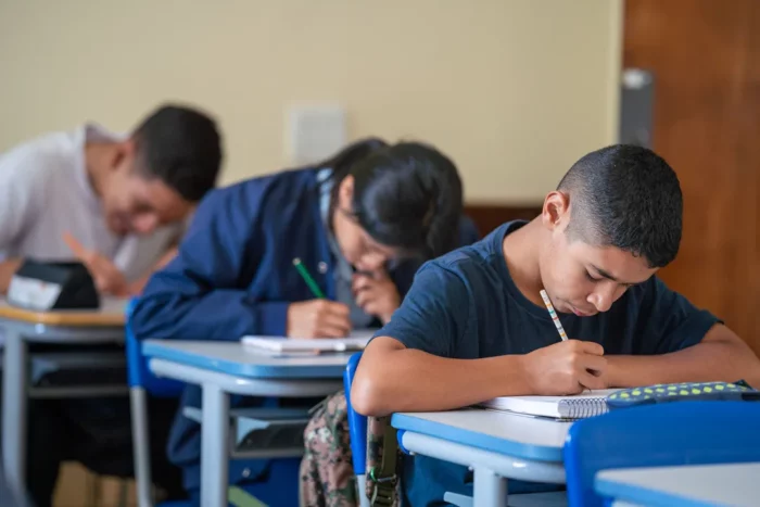 Mais de 6,5 mil alunos da região devem fazer a Prova Paraná Mais