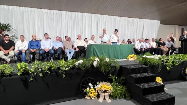 Assembleia Itinerante recebe pedidos do Vale em Ivaiporã