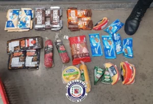 Muito chocolate! Rapaz tenta furtar produtos em supermercado de Arapongas