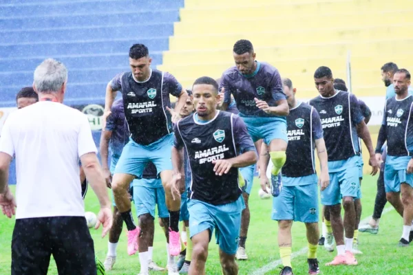 Arapongas EC duela com Batel por acesso à Segundona do Paranaense – Veja onde assistir