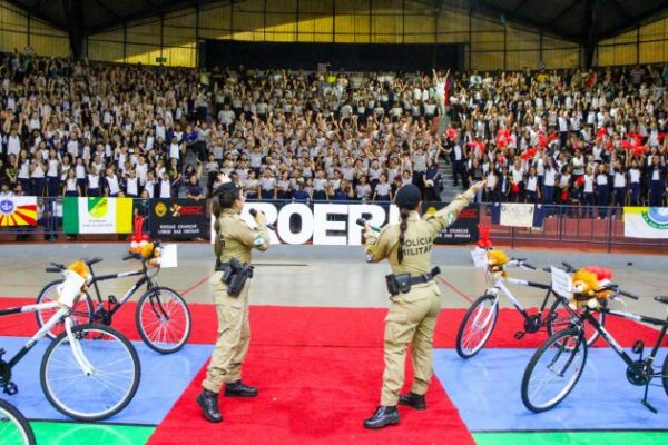 Sucesso marca formatura do Proerd 2024 em Arapongas