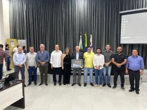Câmara de Apucarana homenageia ex-secretário de Obras