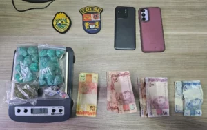 Traficante confessa crime e é preso com maconha em Arapongas