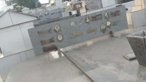 Cemitério de São João do Ivaí é alvo de furto de placas de bronze