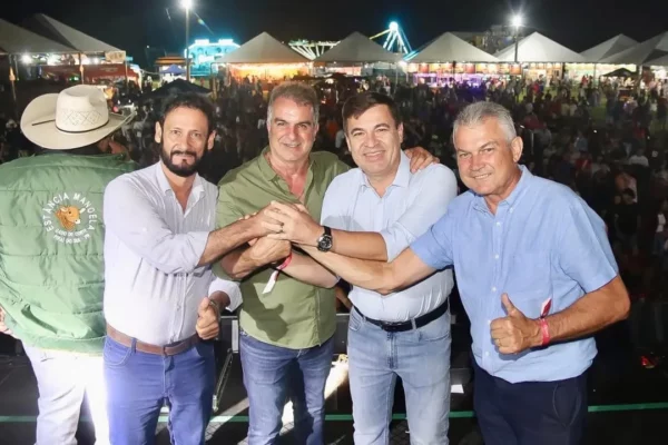 Expofaxinal: prefeito faz balanço da gestão e mostra vários avanços