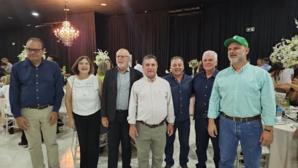 Amepar comemora 51 anos com jantar festivo em Arapongas