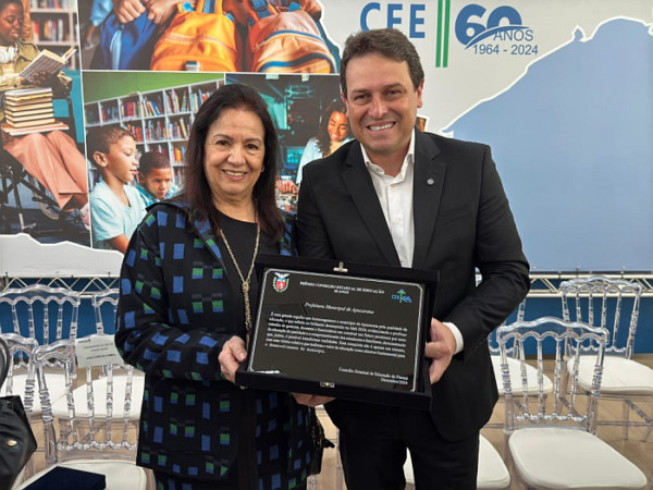 Nos seus 60 anos, Conselho Estadual de Educação premia Apucarana pelo melhor ensino básico do PR