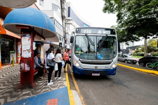Apucarana anuncia reajuste de 6,67% para o transporte coletivo