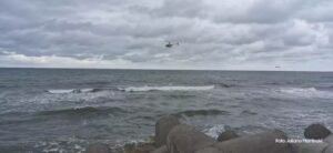 Menino de 12 anos desaparece após se afogar em praia no litoral do Paraná