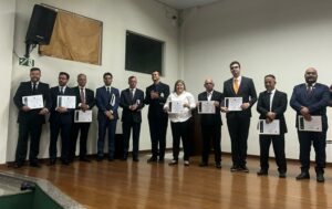 Vereadores eleitos em Apucarana são diplomados