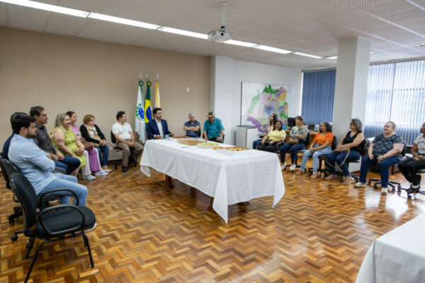 Funcionários aniversariantes de janeiro são homenageados com café da manhã em Apucarana