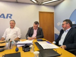 Beto Preto anuncia R$ R$ 61,4 mi para obras da Sanepar em Apucarana