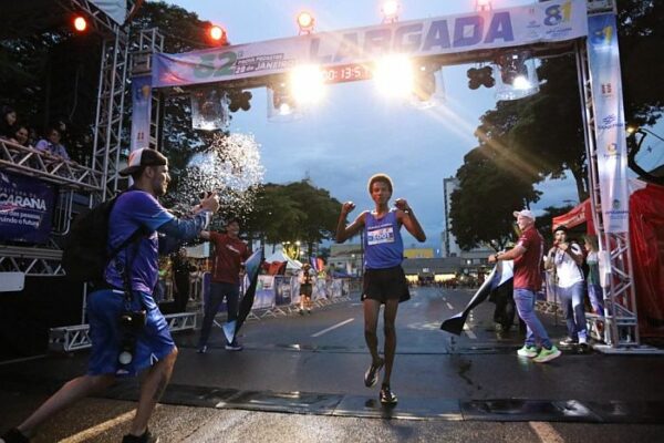 Atleta de Florestópolis vence os “5 KM” da Prova 28 de Janeiro em Apucarana