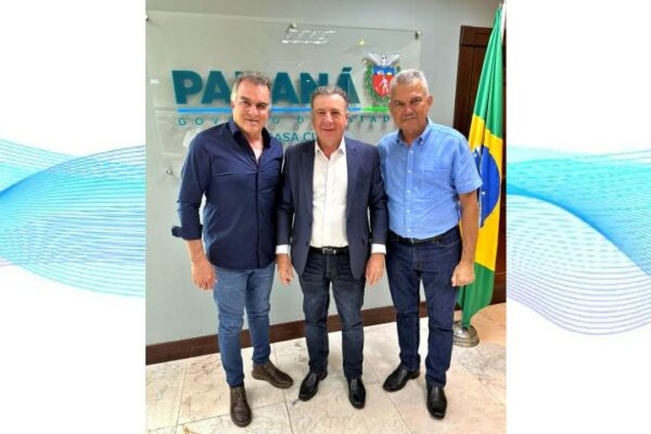 Prefeito de Faxinal cumpre agenda na capital do Estado