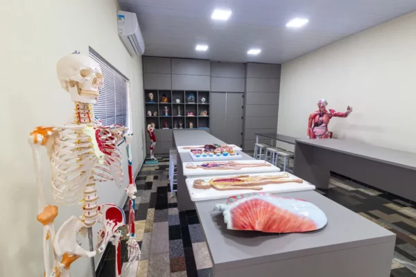 Faculdade Honpar abre vestibular de Medicina e Radiologia em Arapongas