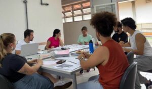 Prefeitura de Arapongas estrutura planejamento de ações e programas culturais