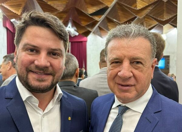 Em Curitiba, prefeito Rafael Cita de Arapongas participa de posse no TCE-PR e compromissos no Paranacidade e IAT