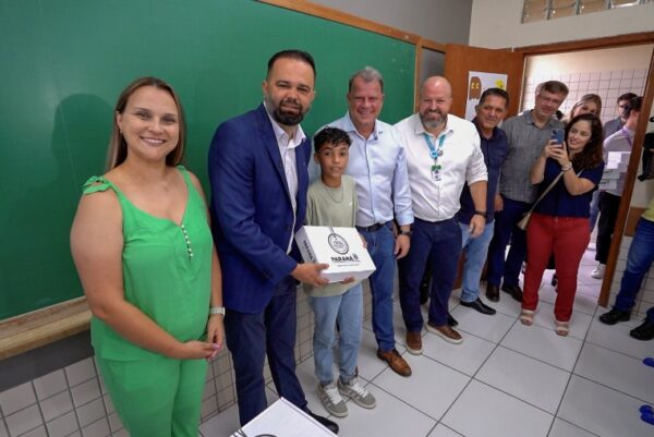 Volta às aulas na rede estadual é marcada pela entrega dos novos kits escolares e cursos técnicos