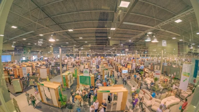 Governador Ratinho Junior visita a Movelpar Home Show 2025, em Arapongas