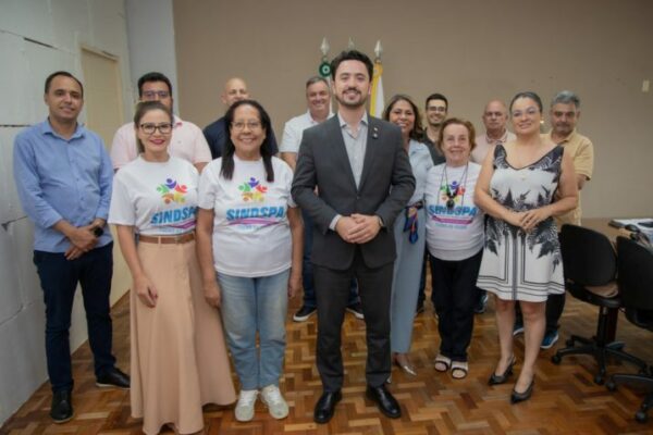 Apucarana define em 5,5% reajuste dos servidores municipais
