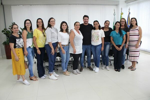 Prefeito Rafael Cita empossa 16 novos servidores municipais