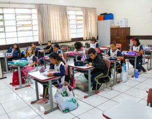 Escolas Municipais e CMEIs de Arapongas receberão mais de R$ 500 mil em eletrodomésticos