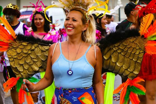 CARNAVAL 2025 Arapongas: Programação oficial terá matinês, atrações musicais e Concursos