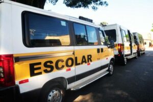 Prefeitura de Arapongas orienta sobre renovação de vistorias nos veículos de transporte escolar