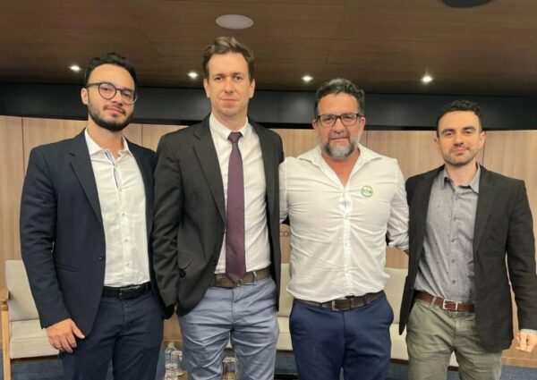 O trabalho em Marilândia do Sul não para…
