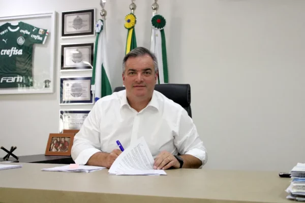 TCE-PR aprova contas do ex-prefeito Emerson Toledo