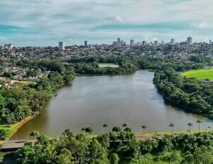 Ação de limpeza do Lago Jaboti e do entorno do parque acontece nesta quinta em Apucarana