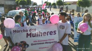 Marcha pela vida das mulheres e meninas de Califórnia